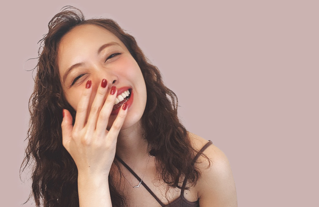 liosagirlサイトのファーストビューの画像